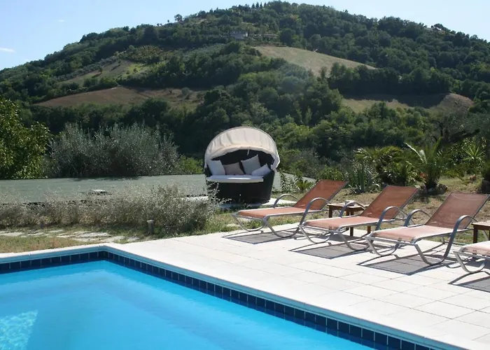 Relais Il Monticello منزل ريفي *