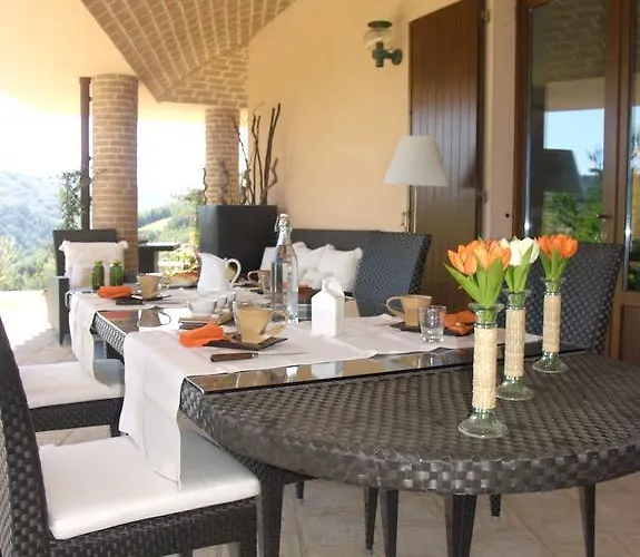 منزل ريفي Relais Il Monticello Montefiore Conca